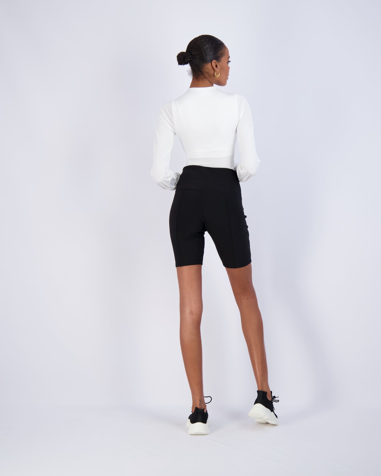 Classic High-Waist Bike Shorts in Black